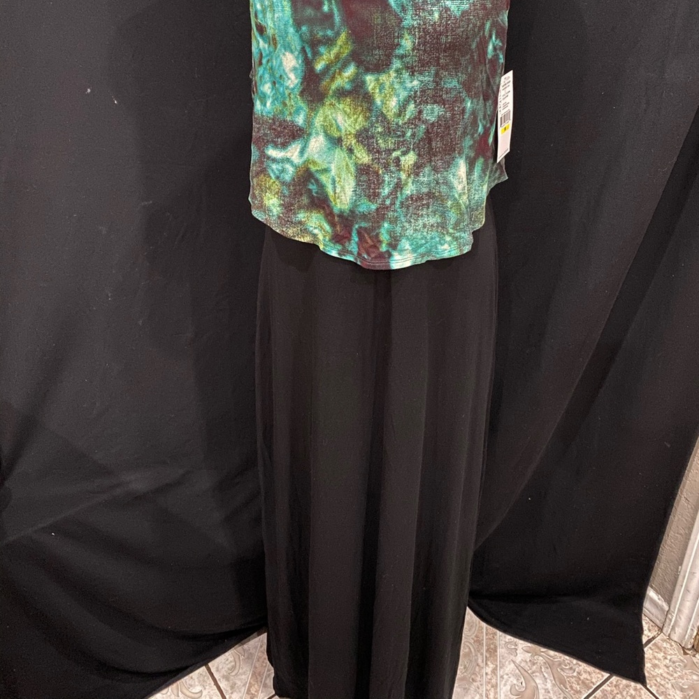 NEW KAREN KANE MAXI DRESS